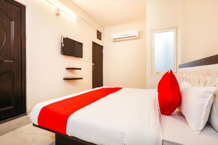 Hotel Royal Palace Indore Zewnętrze zdjęcie