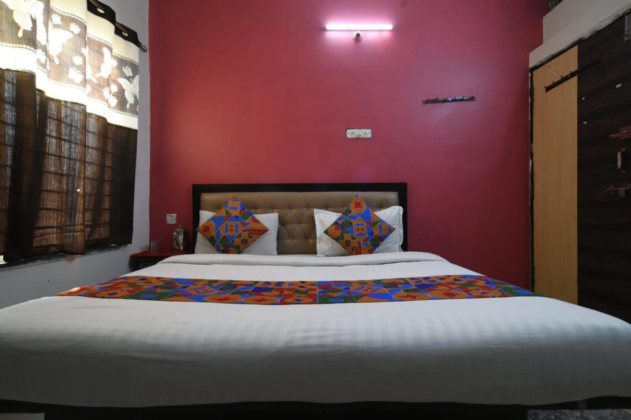 Hotel Royal Palace Indore Pokój zdjęcie